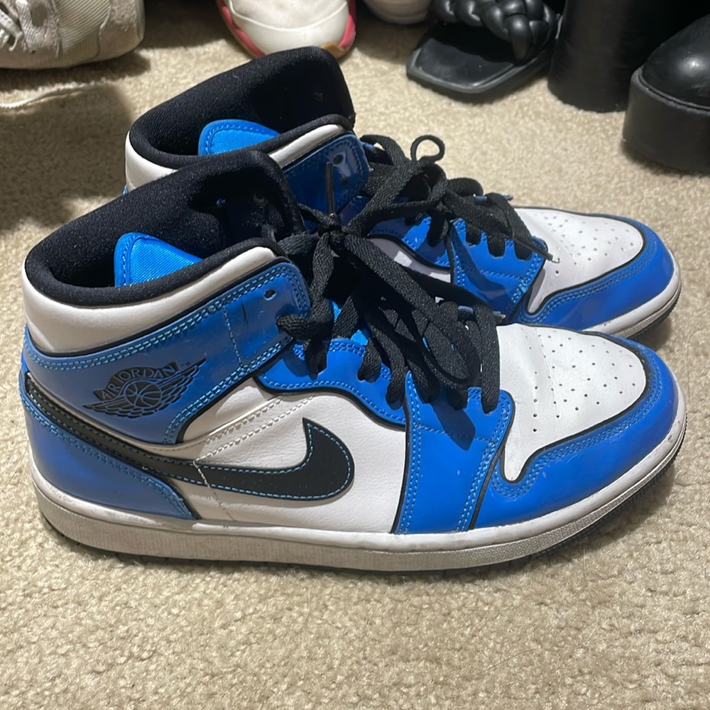 Nike, Jordan 1 Mid signal blue Normal used